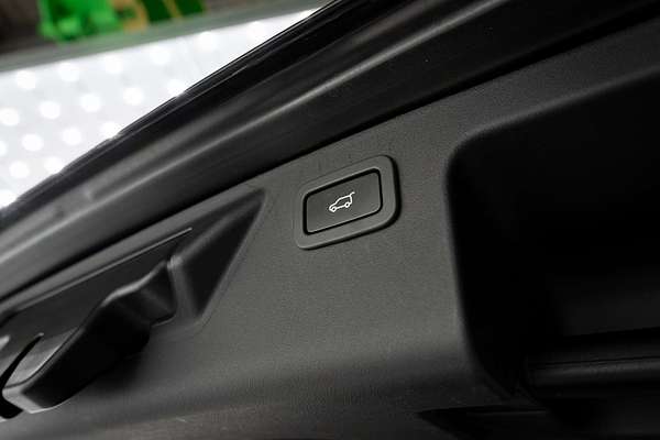 2017 Land Rover Discovery Sport TD4 110kW SE L550