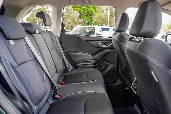 2024 Subaru Forester 2.5i S5