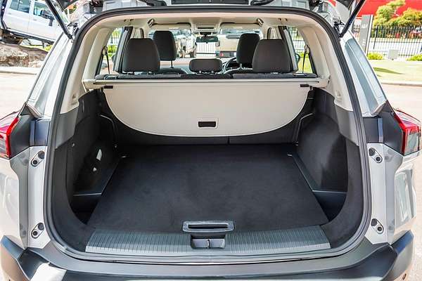 2025 Nissan X-TRAIL ST T33