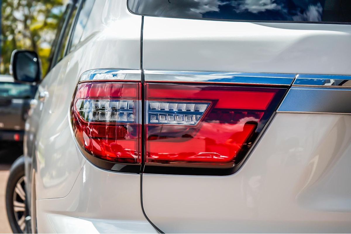 2025 Nissan Patrol Ti Y62