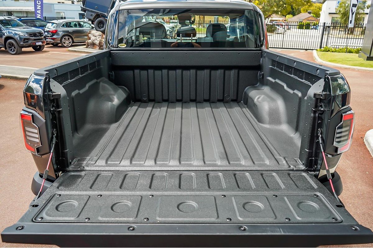 2025 Kia Tasman SX TK 4X4