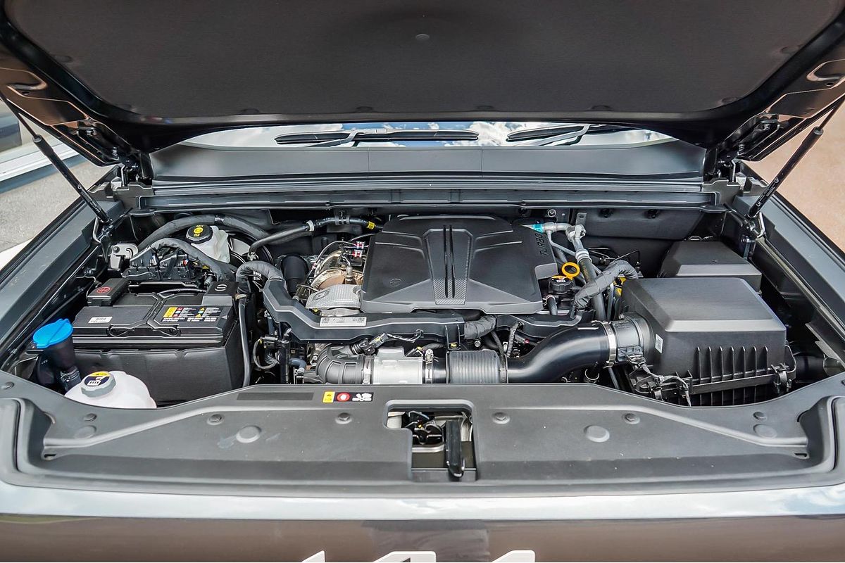 2025 Kia Tasman SX TK 4X4