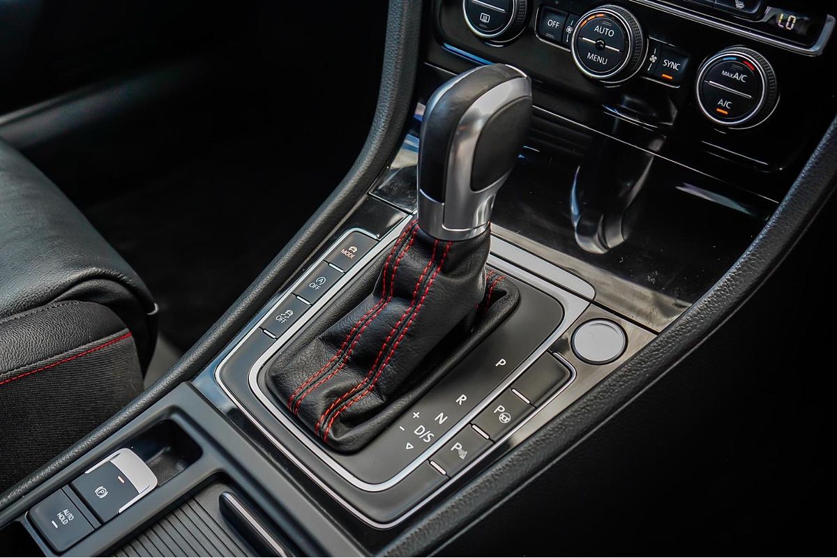 2019 Volkswagen Golf GTI 7.5