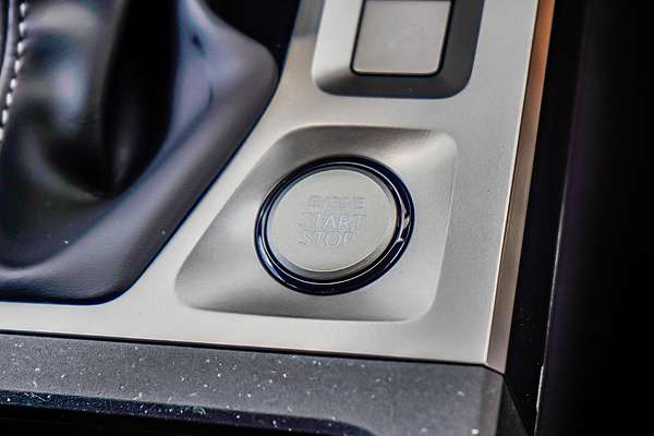 2025 Kia Tasman SX TK 4X4