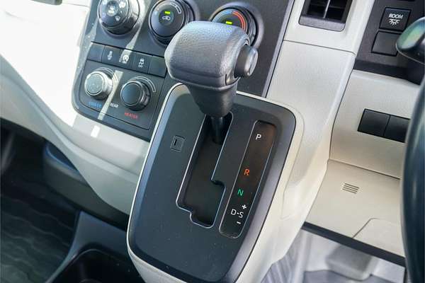 2021 Toyota Hiace Commuter GDH322R ELWB High Roof