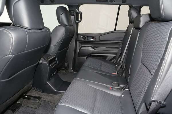 2025 Toyota Landcruiser Prado VX GDJ251R