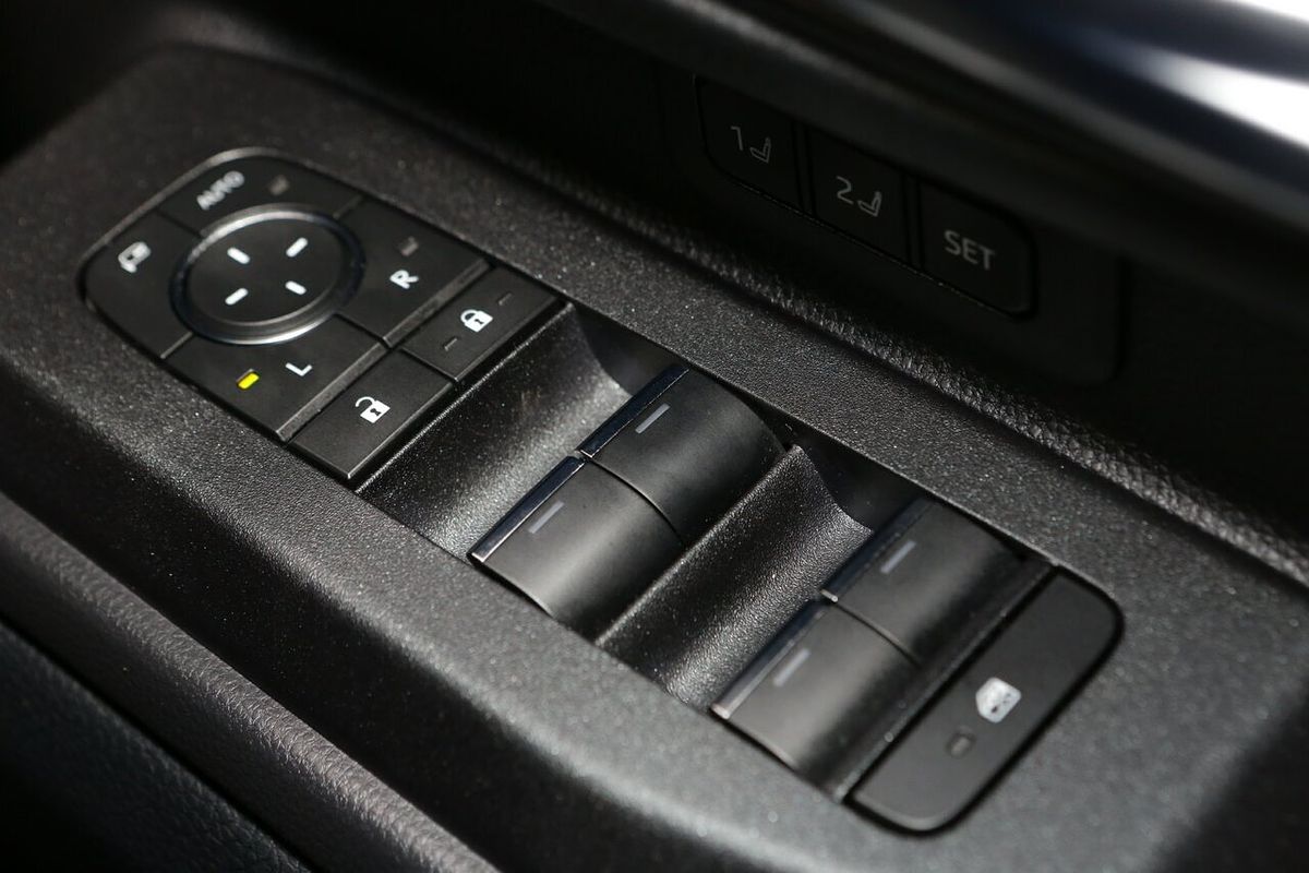 2025 Toyota Landcruiser Prado VX GDJ251R