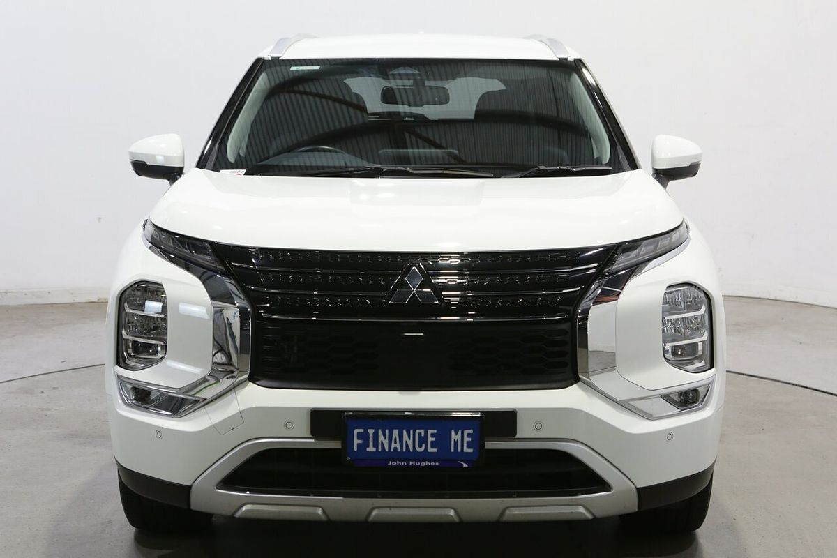 2024 Mitsubishi Outlander ES ZM