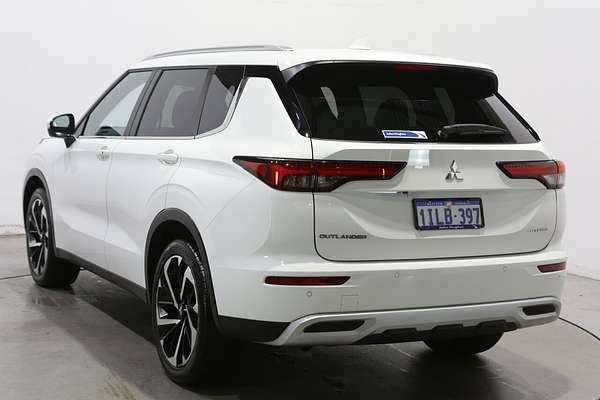 2024 Mitsubishi Outlander ES ZM