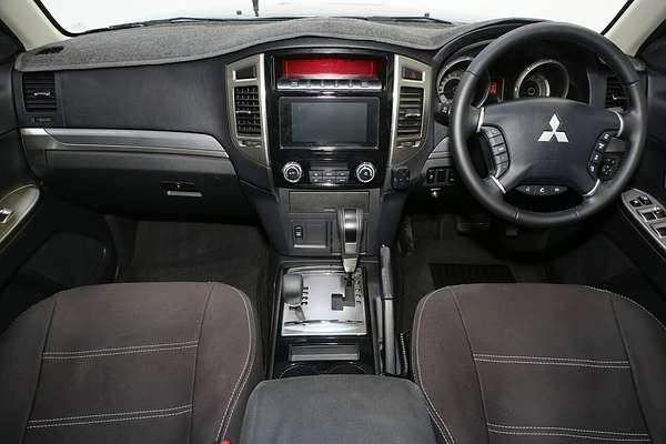 2019 Mitsubishi Pajero GLX NX