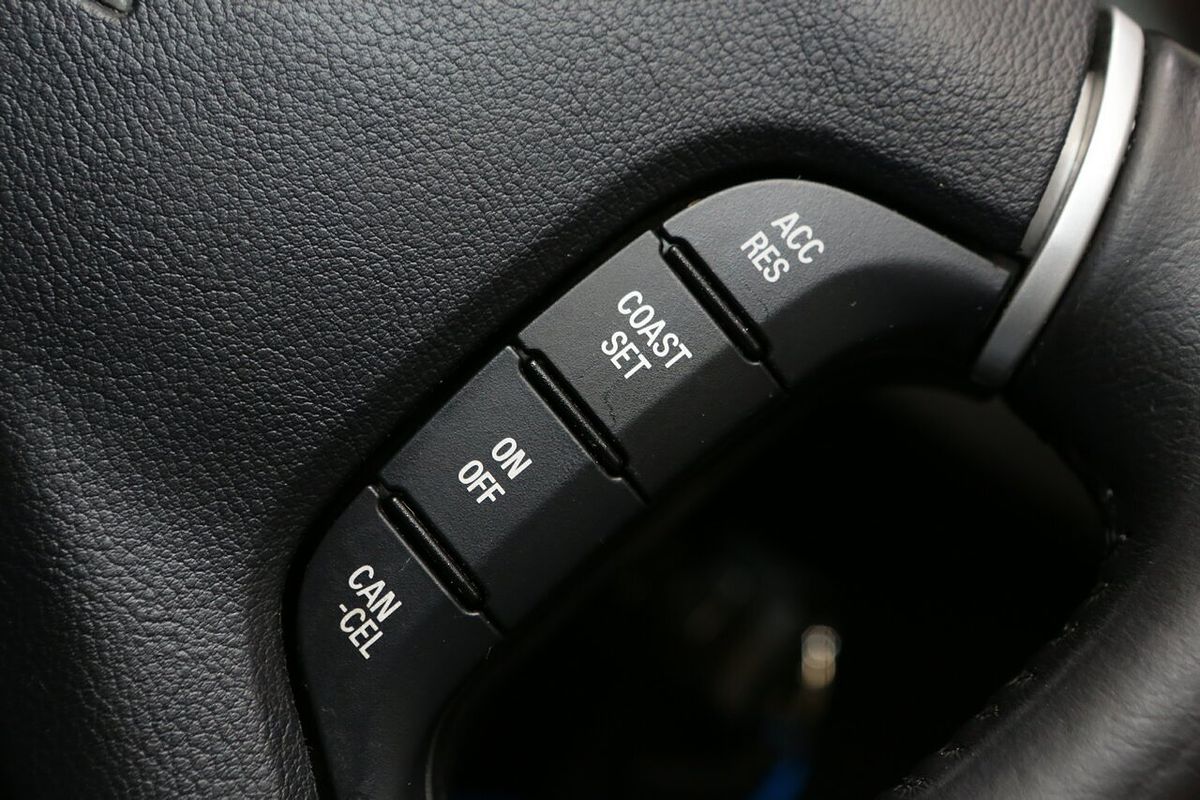 2019 Mitsubishi Pajero GLX NX