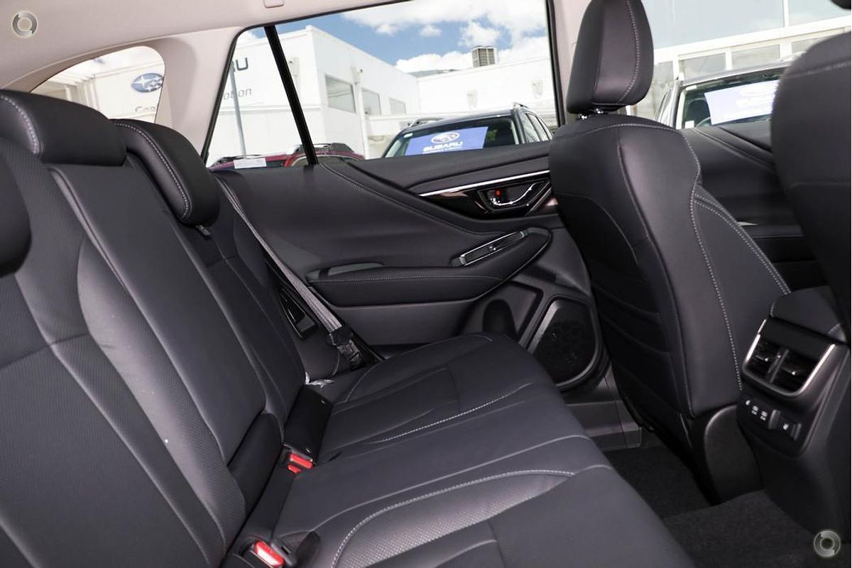 2025 Subaru Outback AWD Touring 6GEN