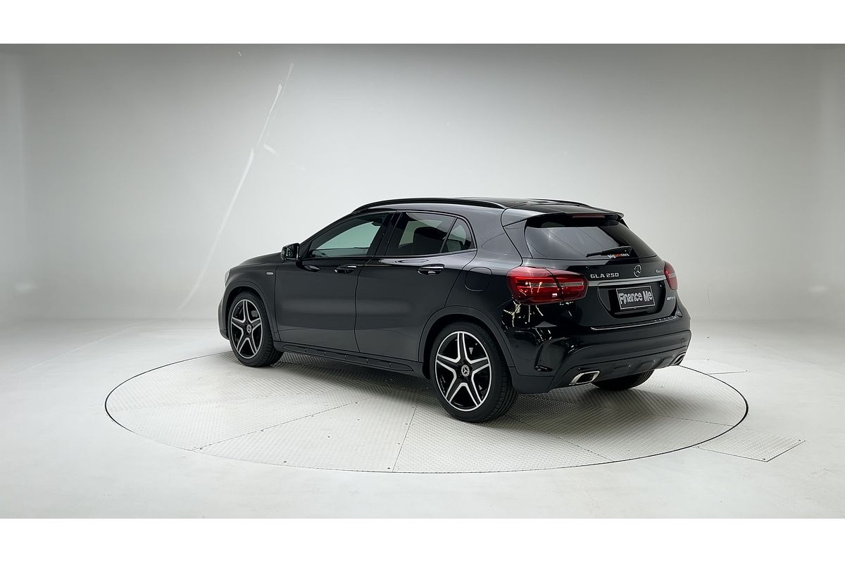2018 Mercedes-Benz GLA-Class GLA250 X156