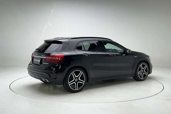 2018 Mercedes-Benz GLA-Class GLA250 X156