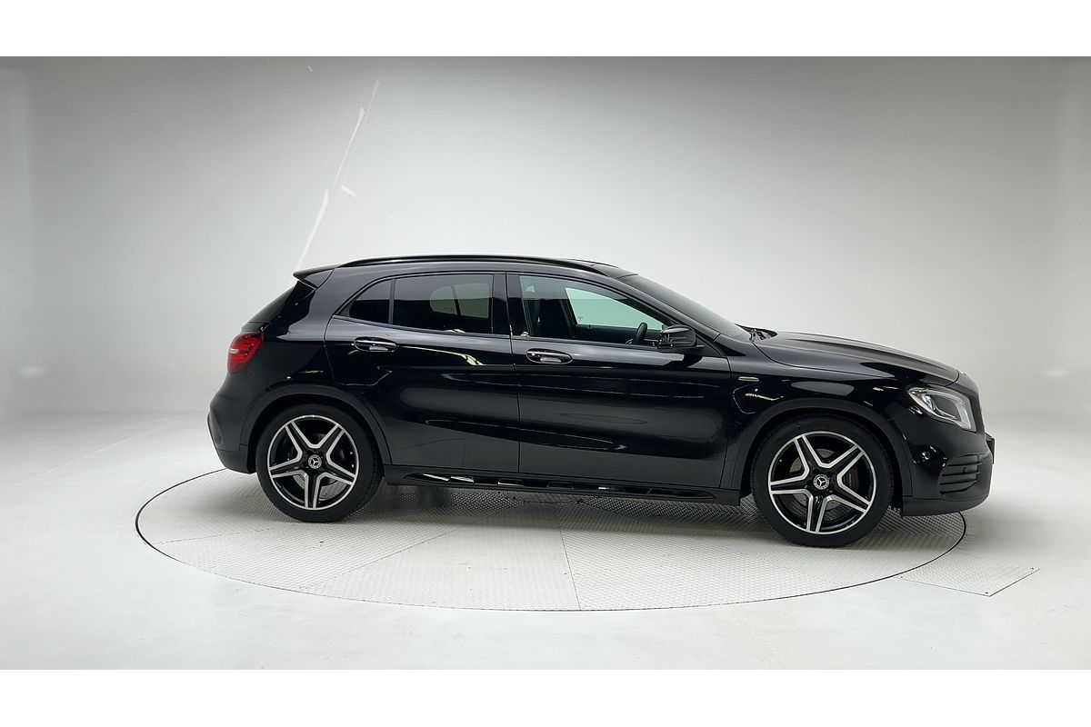 2018 Mercedes-Benz GLA-Class GLA250 X156