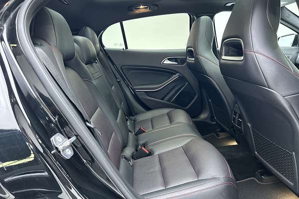 2018 Mercedes-Benz GLA-Class GLA250 X156