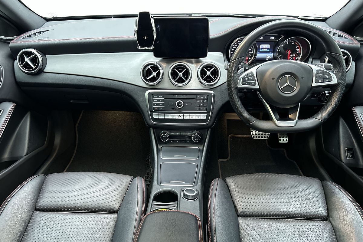 2018 Mercedes-Benz GLA-Class GLA250 X156