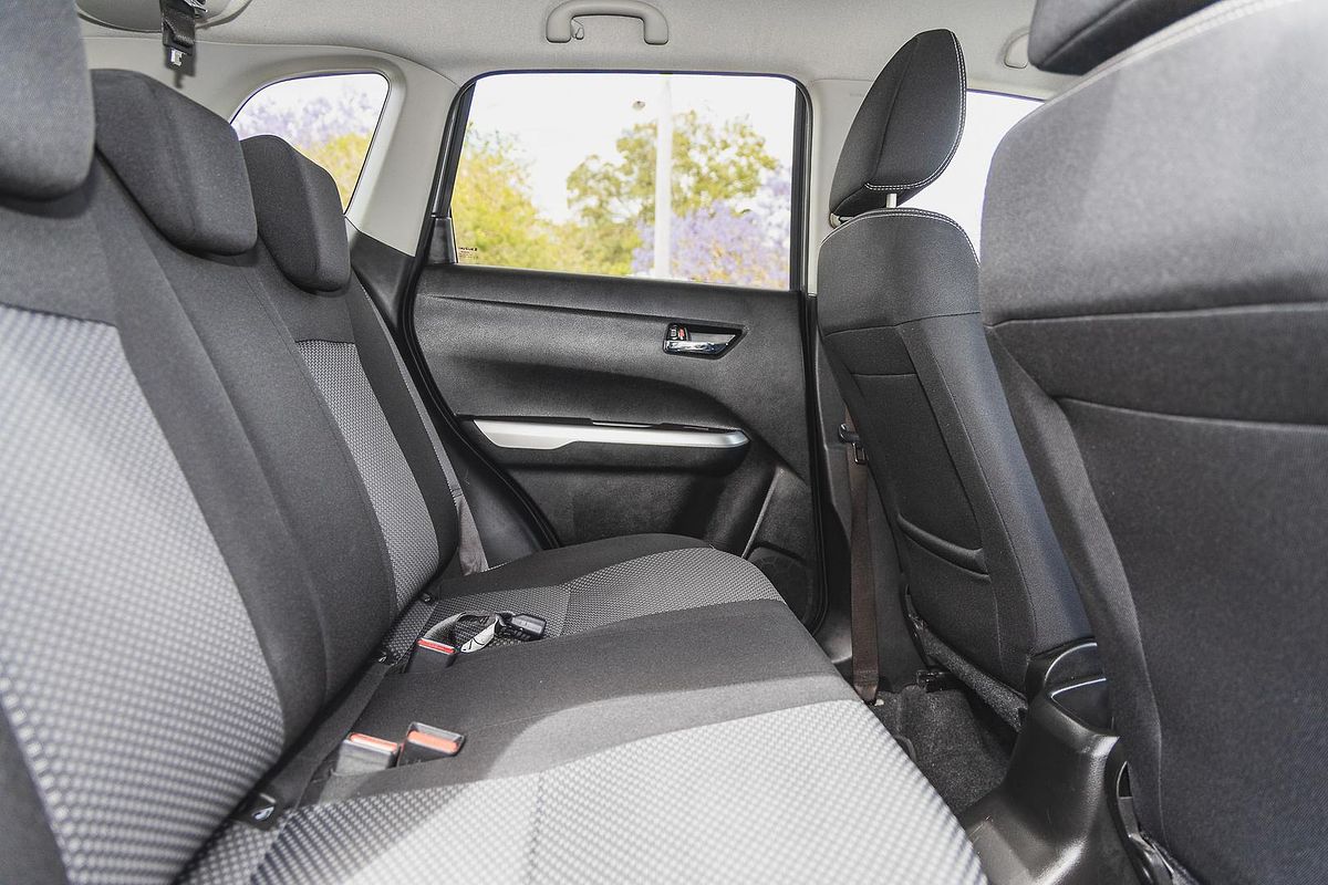 2017 Suzuki Vitara GL+ LY