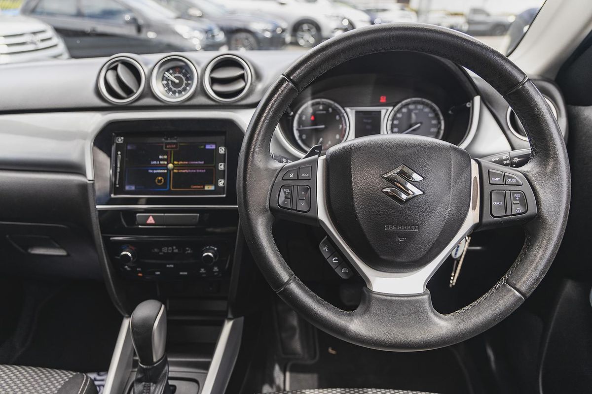 2017 Suzuki Vitara GL+ LY