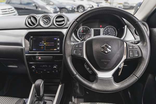 2017 Suzuki Vitara GL+ LY