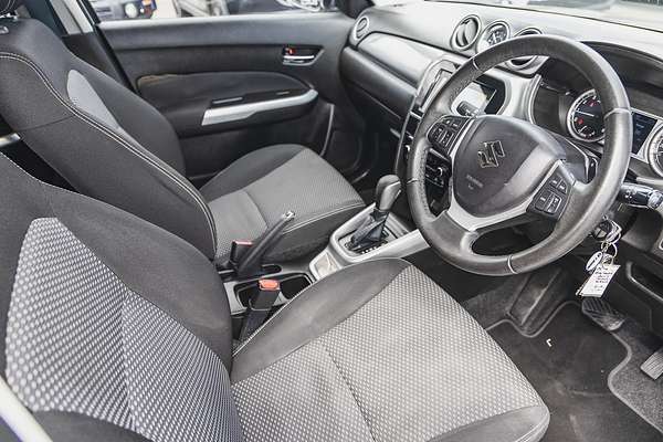 2017 Suzuki Vitara GL+ LY