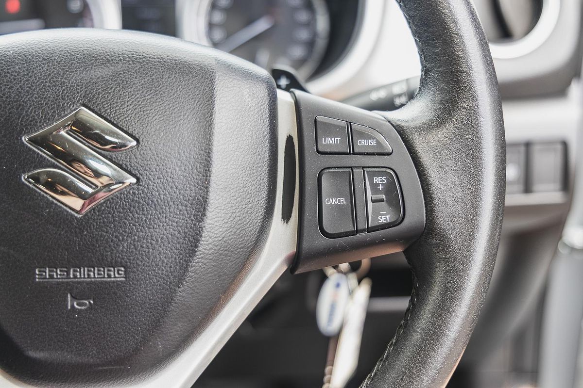 2017 Suzuki Vitara GL+ LY