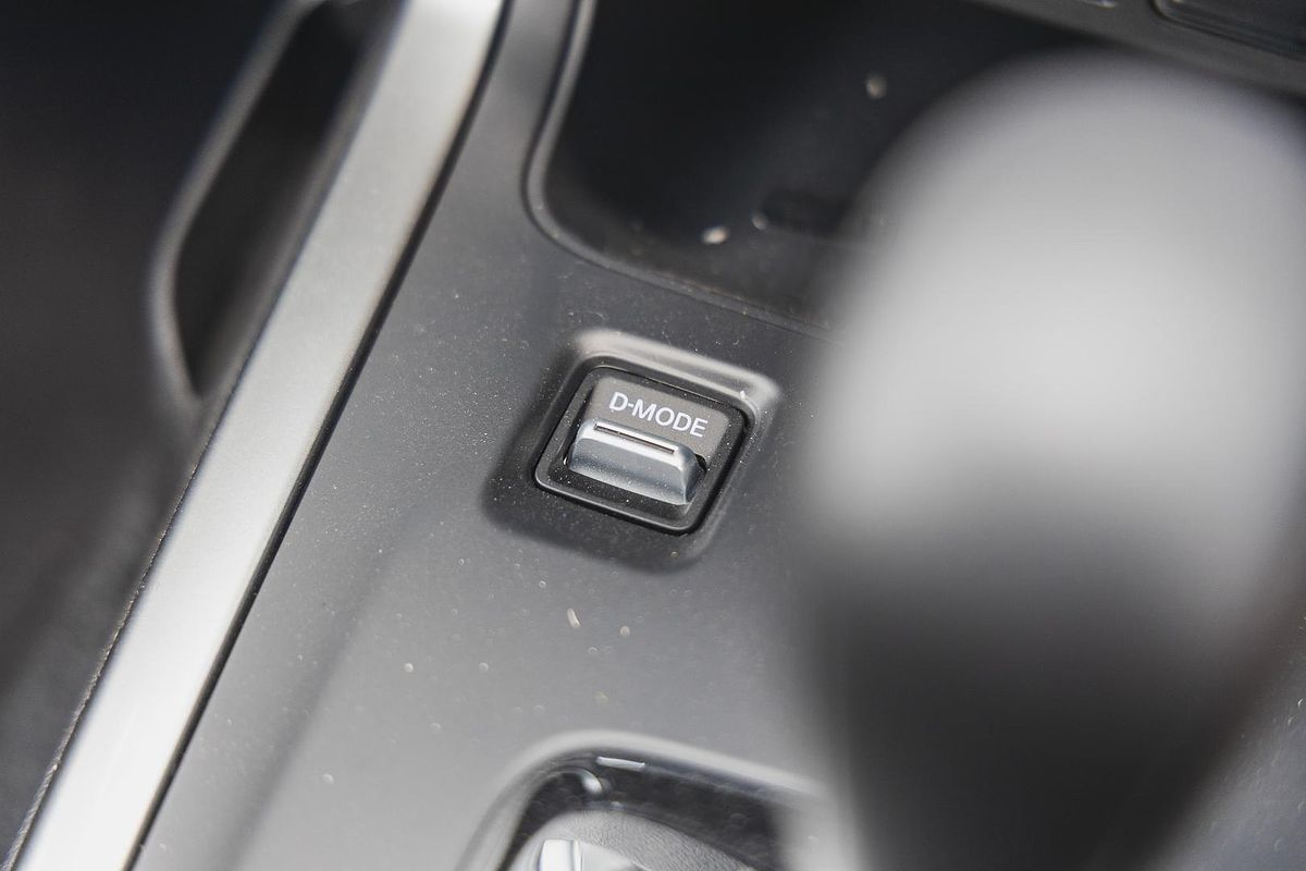 2025 Nissan Navara ST D23 4X4