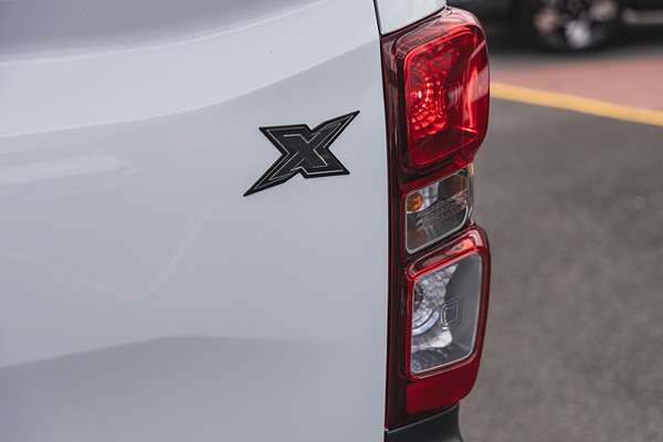 2025 Isuzu D-MAX X-RIDER 4X4