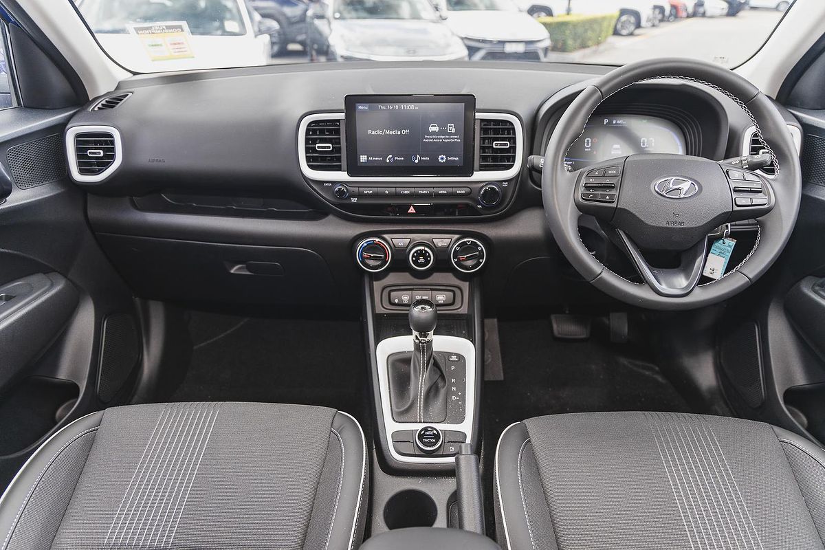 2024 Hyundai Venue Active QX.V5