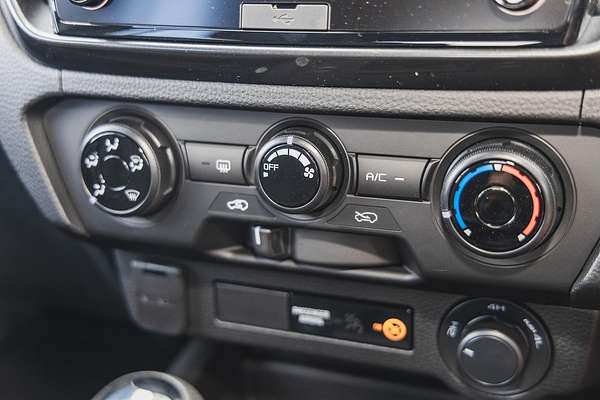 2025 Isuzu D-MAX X-RIDER 4X4