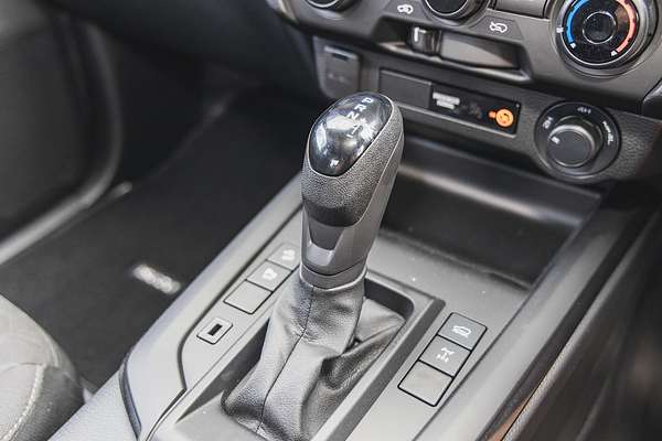 2025 Isuzu D-MAX X-RIDER 4X4