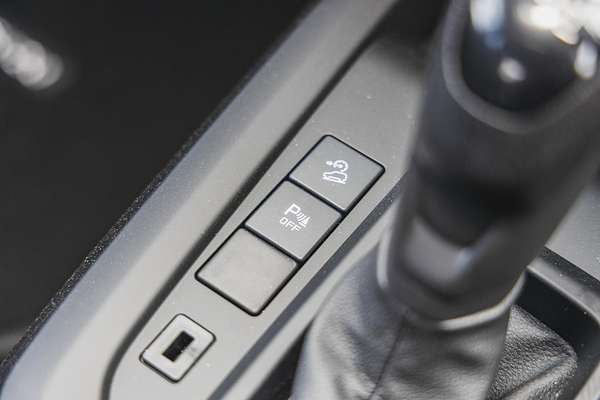 2025 Isuzu D-MAX X-RIDER 4X4