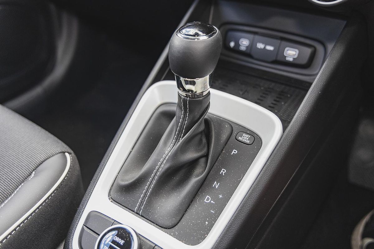 2024 Hyundai Venue Active QX.V5