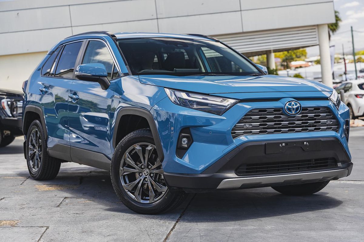 2024 Toyota RAV4 GXL AXAH54R