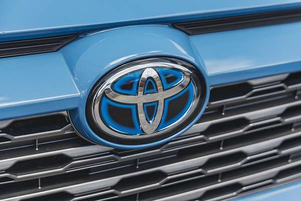 2024 Toyota RAV4 GXL AXAH54R