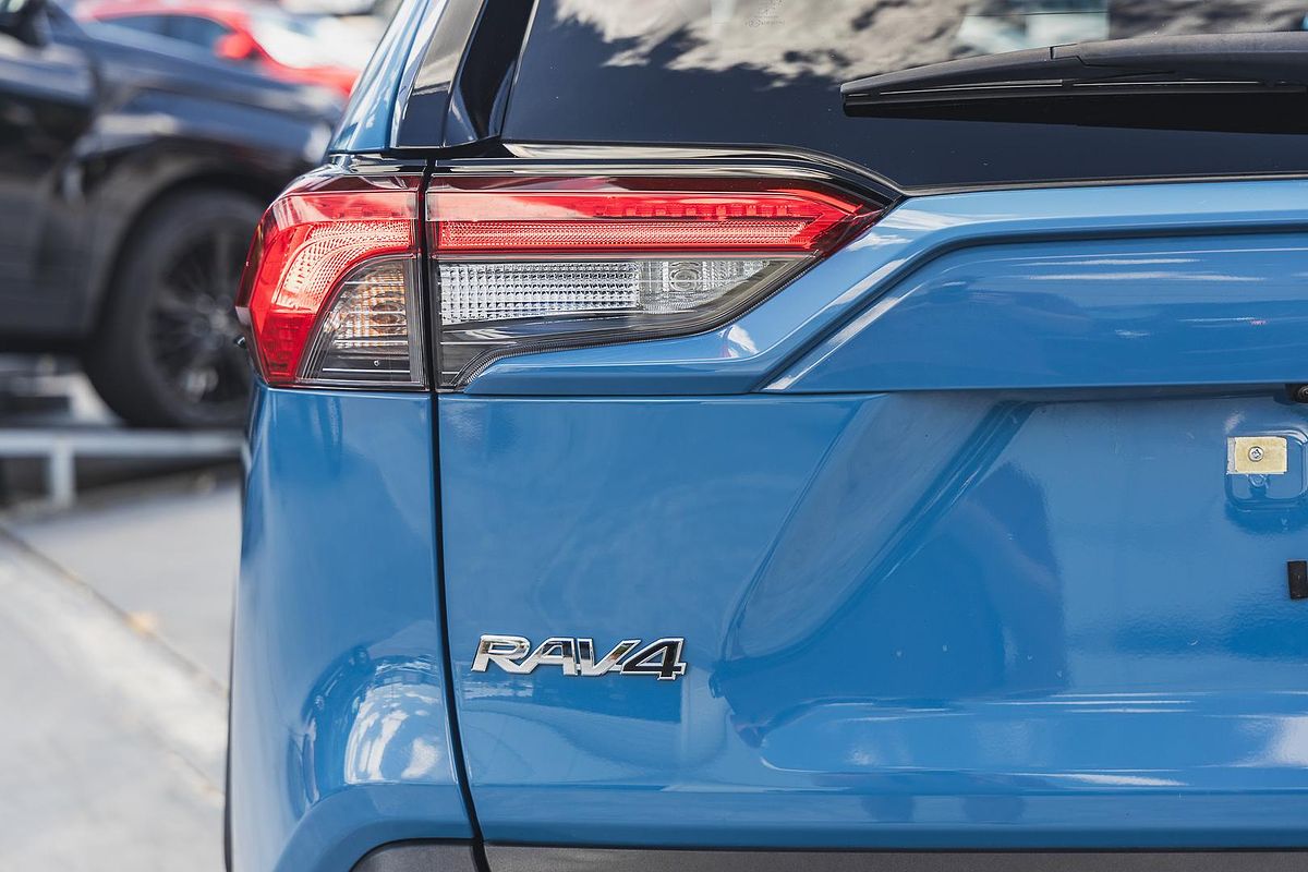 2024 Toyota RAV4 GXL AXAH54R