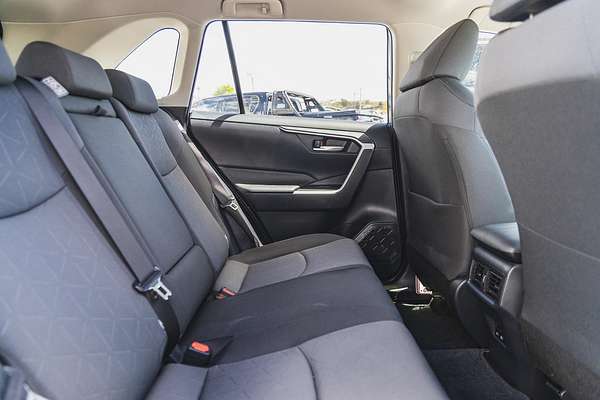 2024 Toyota RAV4 GXL AXAH54R