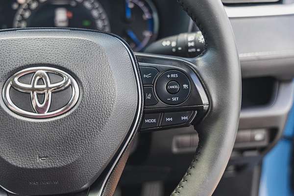 2024 Toyota RAV4 GXL AXAH54R