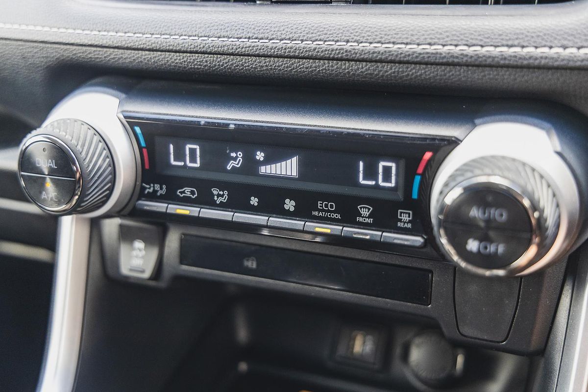 2024 Toyota RAV4 GXL AXAH54R