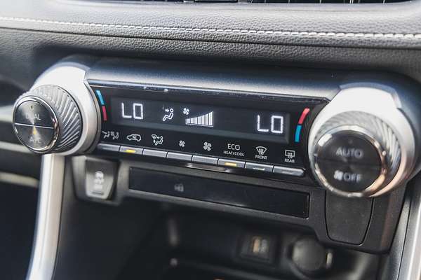 2024 Toyota RAV4 GXL AXAH54R