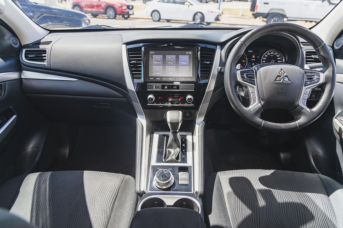 2023 Mitsubishi Pajero Sport GLS QF