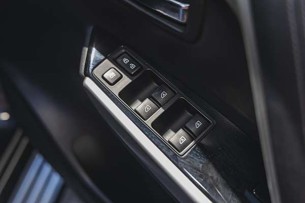 2023 Mitsubishi Pajero Sport GLS QF