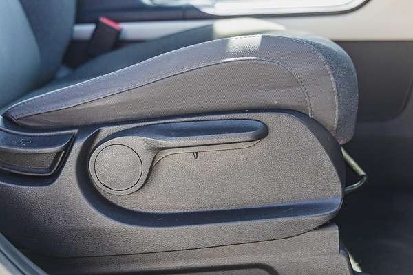 2022 Kia Carnival S KA4
