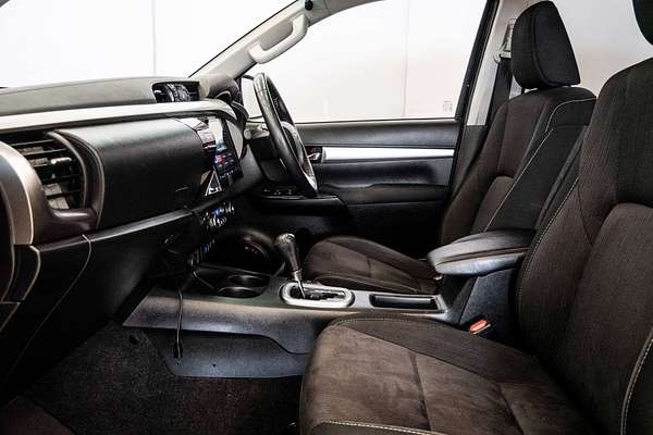 2018 Toyota Hilux SR5 GUN126R 4X4