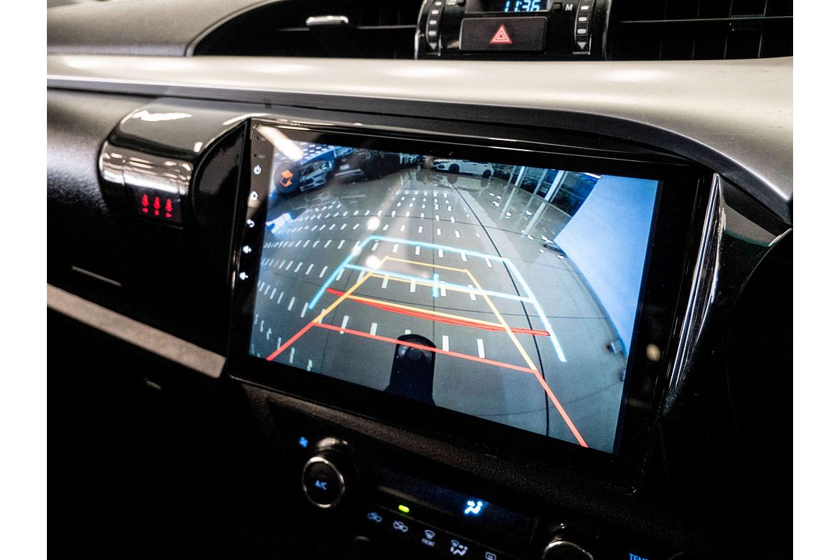 2018 Toyota Hilux SR5 GUN126R 4X4