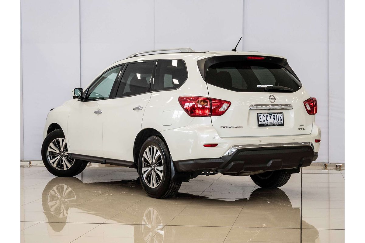2017 Nissan Pathfinder ST-L R52 Series II