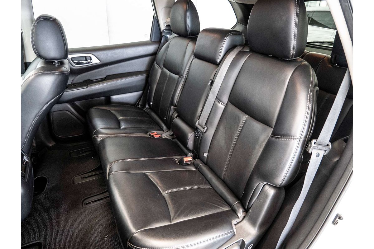 2017 Nissan Pathfinder ST-L R52 Series II