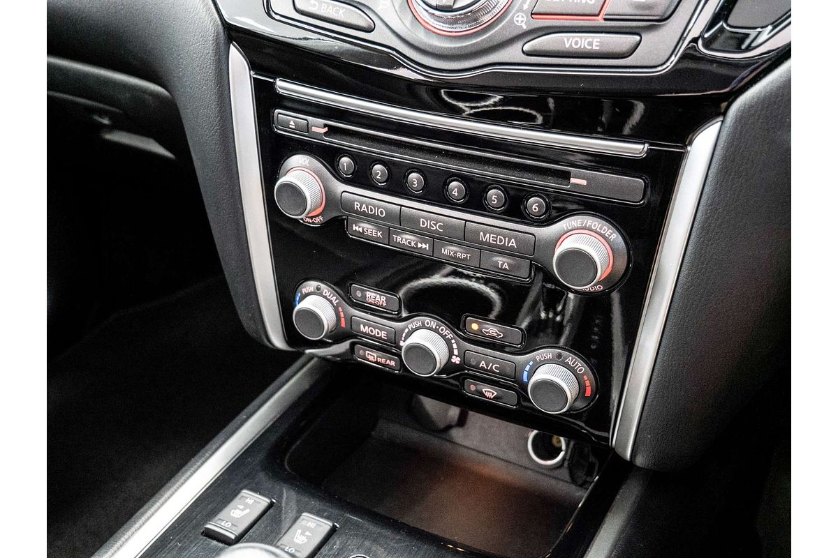 2017 Nissan Pathfinder ST-L R52 Series II