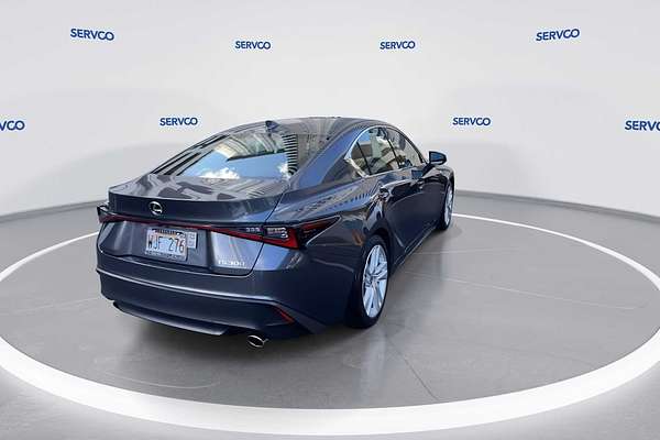 2022 Lexus IS