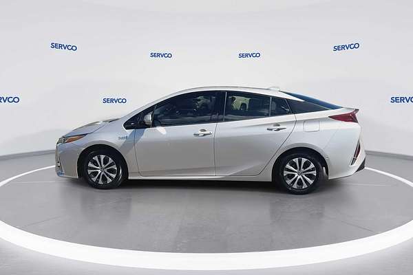 2020 Toyota Prius Limited
